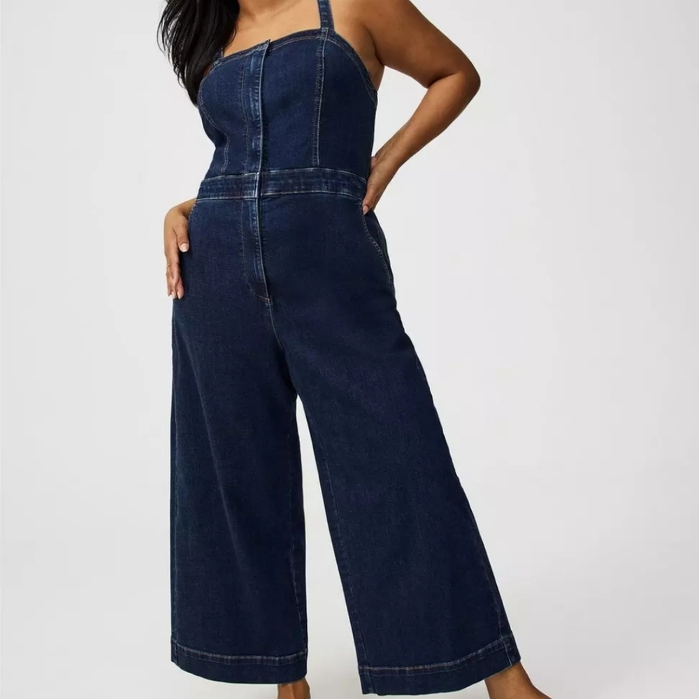 Torrid Super Soft Denim Jumpsuit Size 1 (1X, 14-16)